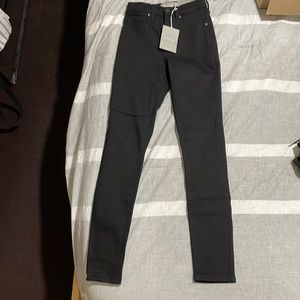 NWT Everlane Authentic Stretch High Rise Skinny Jean - Black
